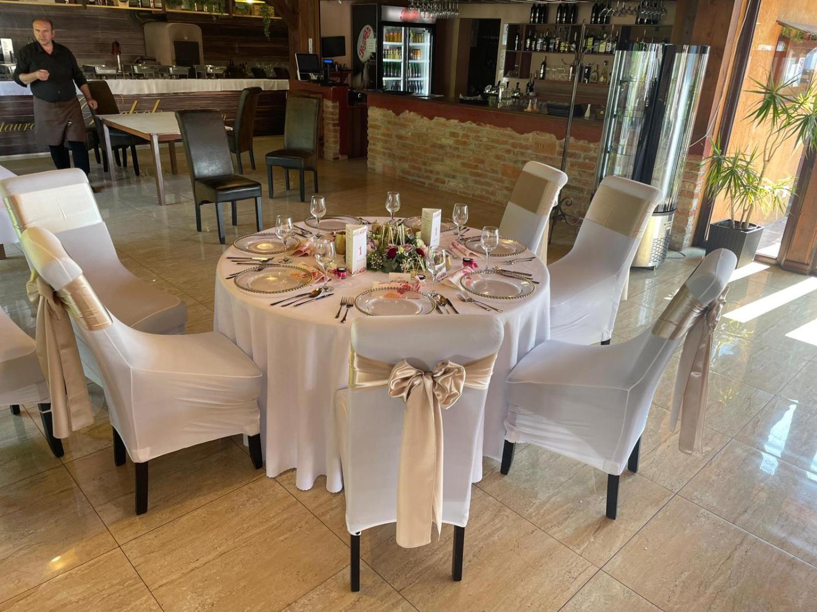 Penzion Bebek Filakovo Bagian luar foto